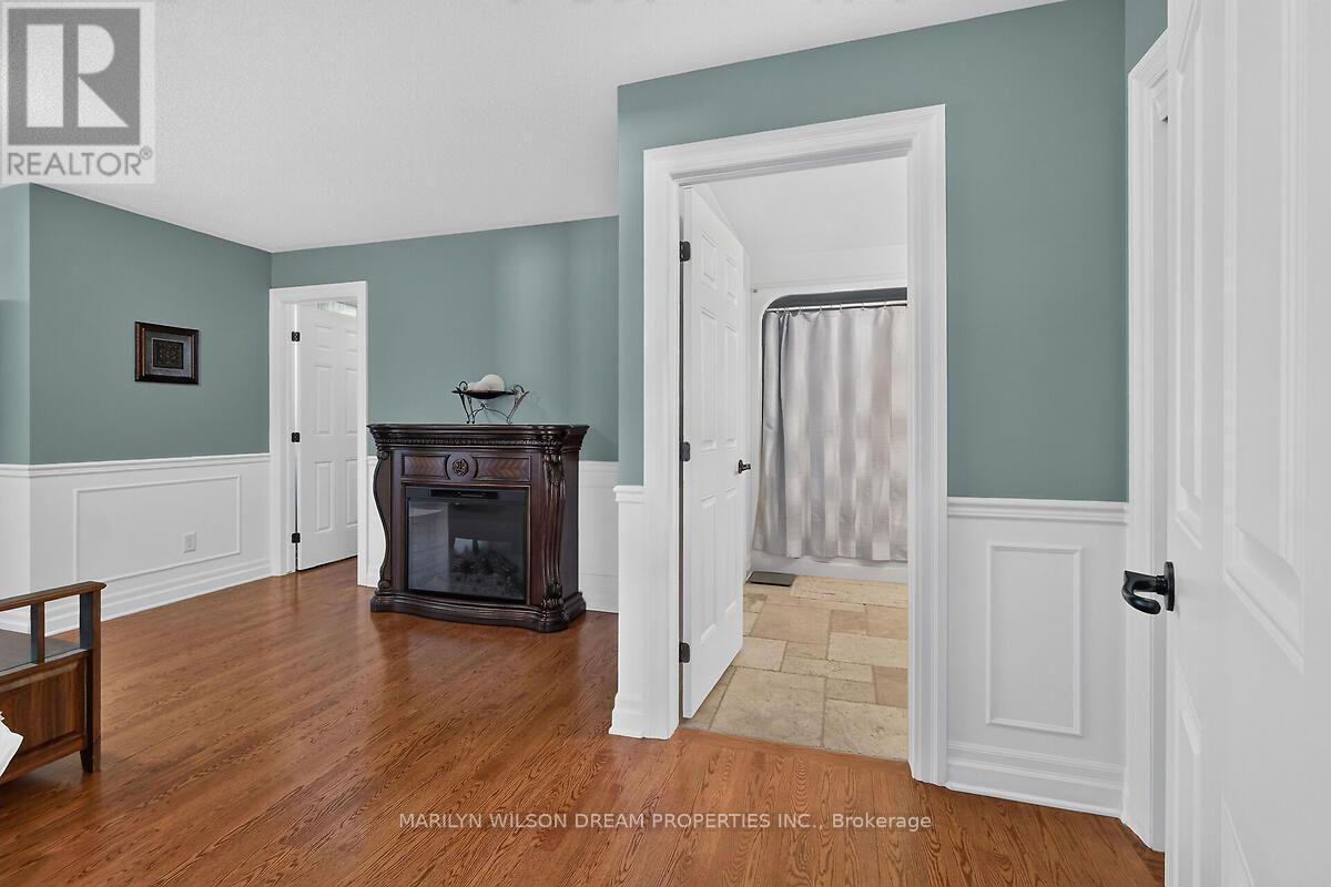 448 Rahul Crescent, Ottawa, ON