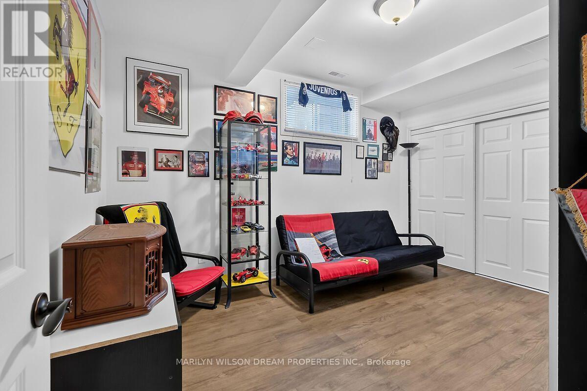 448 Rahul Crescent, Ottawa, ON