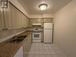 609 - 29 PEMBERTON AVENUE Toronto, ON M2M 4L5