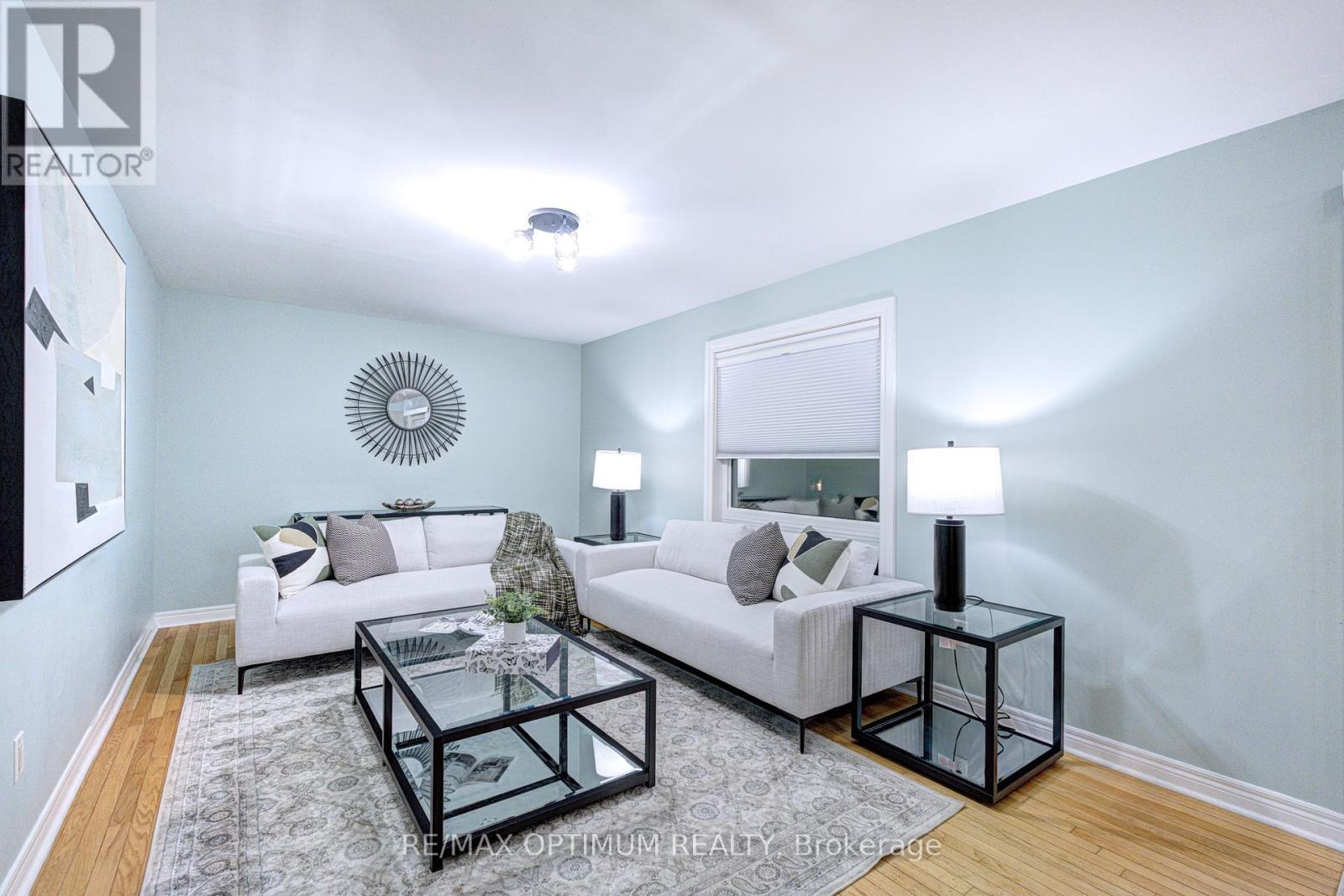 1829 Samuelson Circle, Mississauga, ON