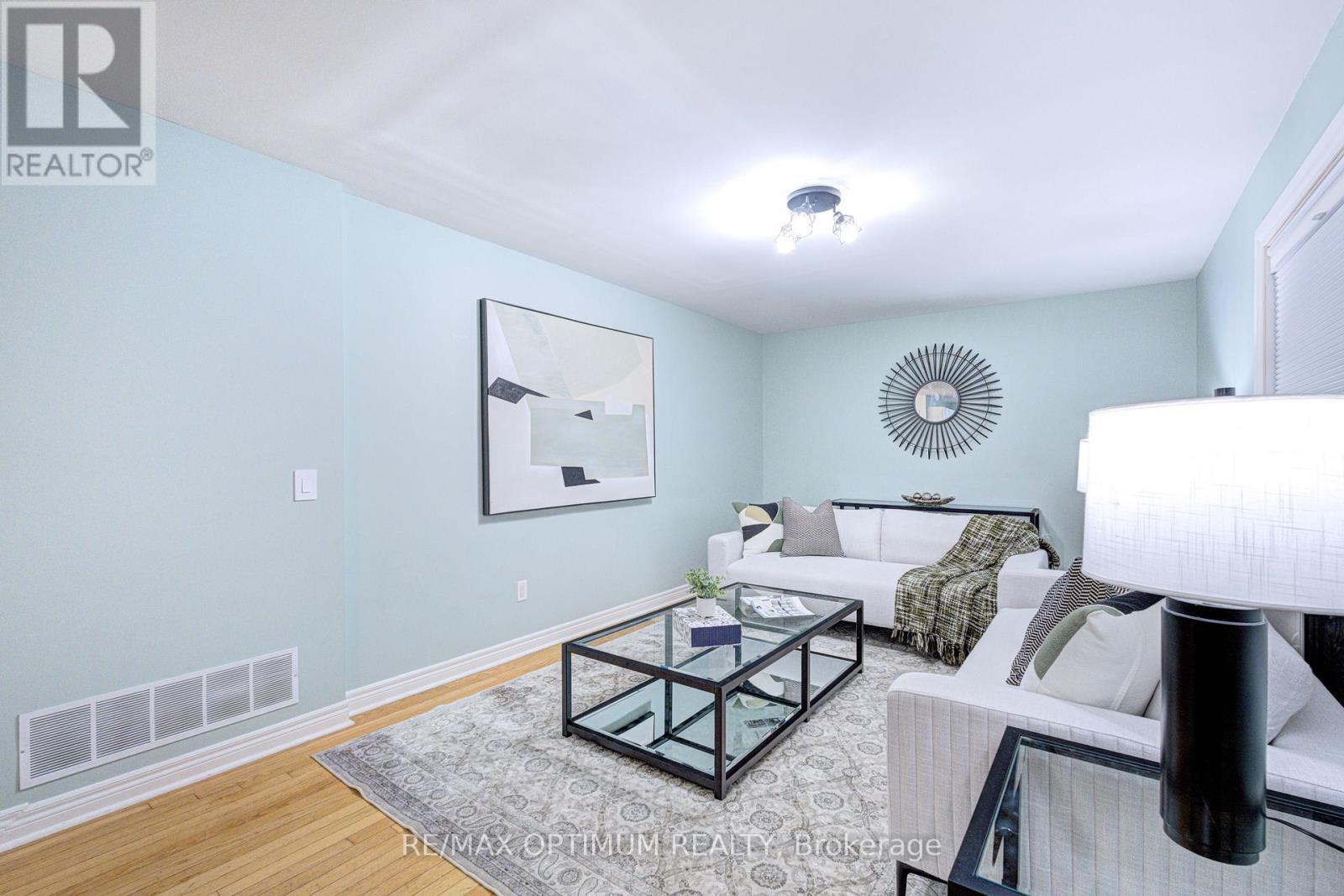 1829 Samuelson Circle, Mississauga, ON