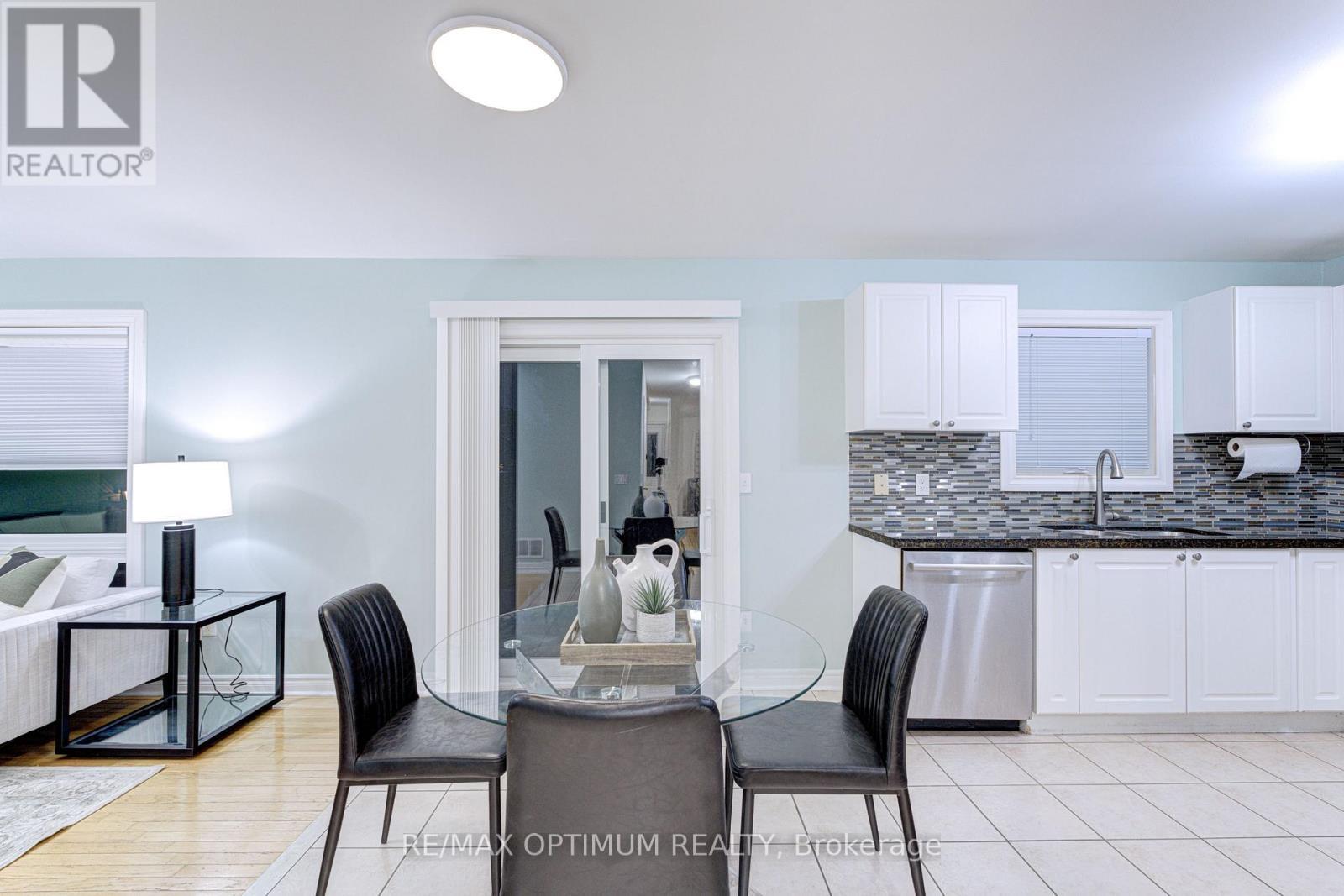 1829 Samuelson Circle, Mississauga, ON