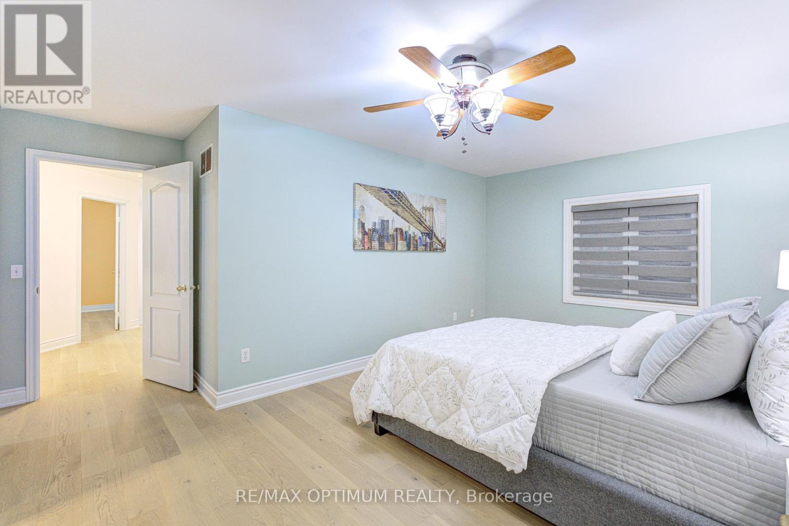 1829 Samuelson Circle, Mississauga, ON