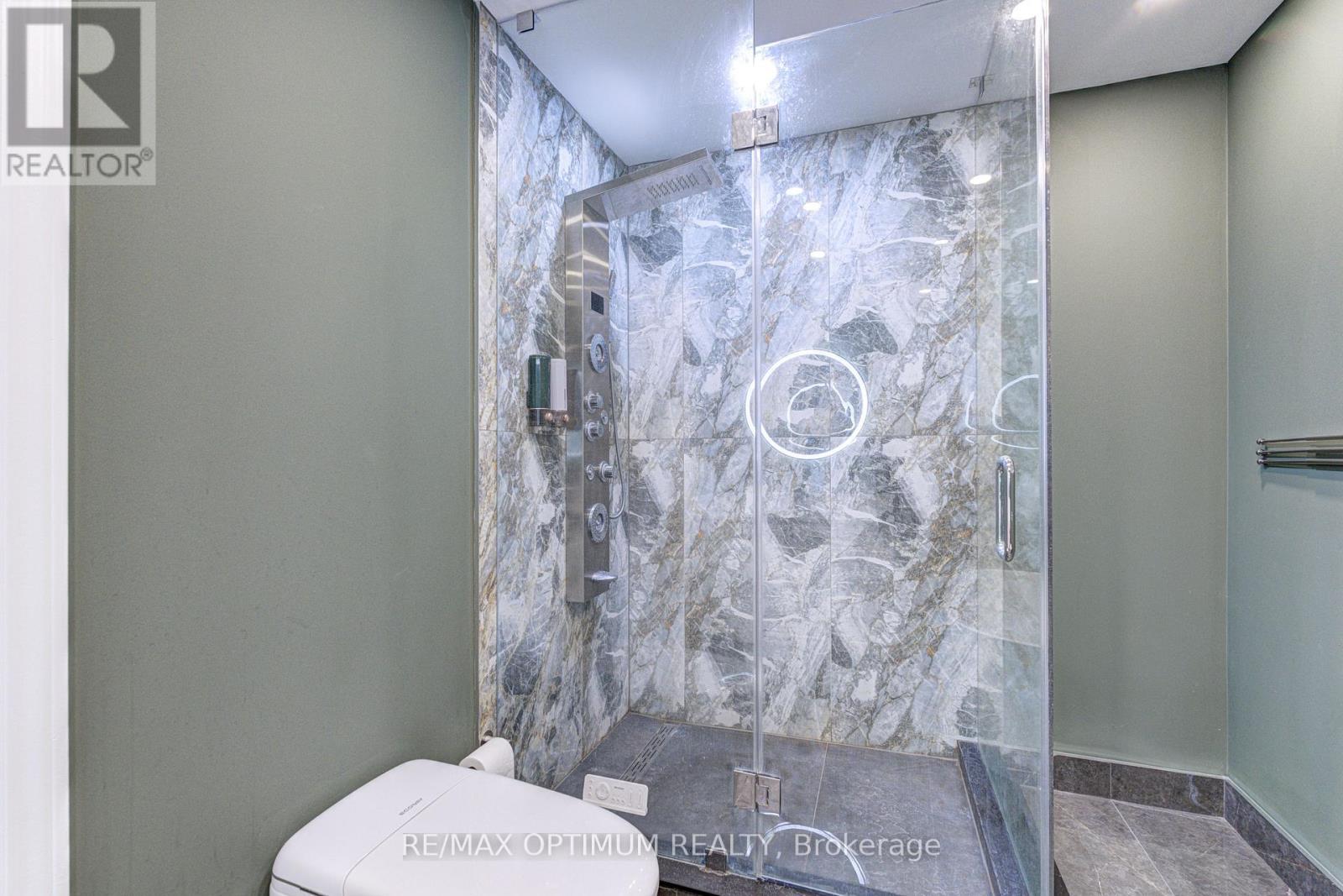 1829 Samuelson Circle, Mississauga, ON