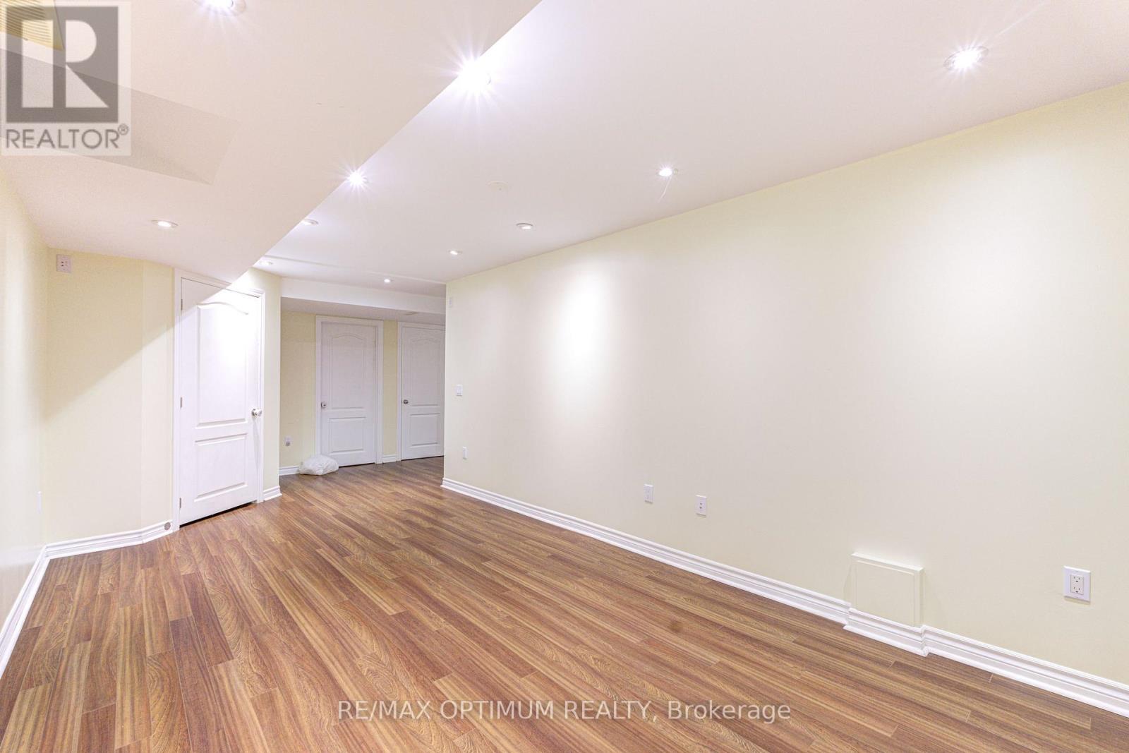 1829 Samuelson Circle, Mississauga, ON