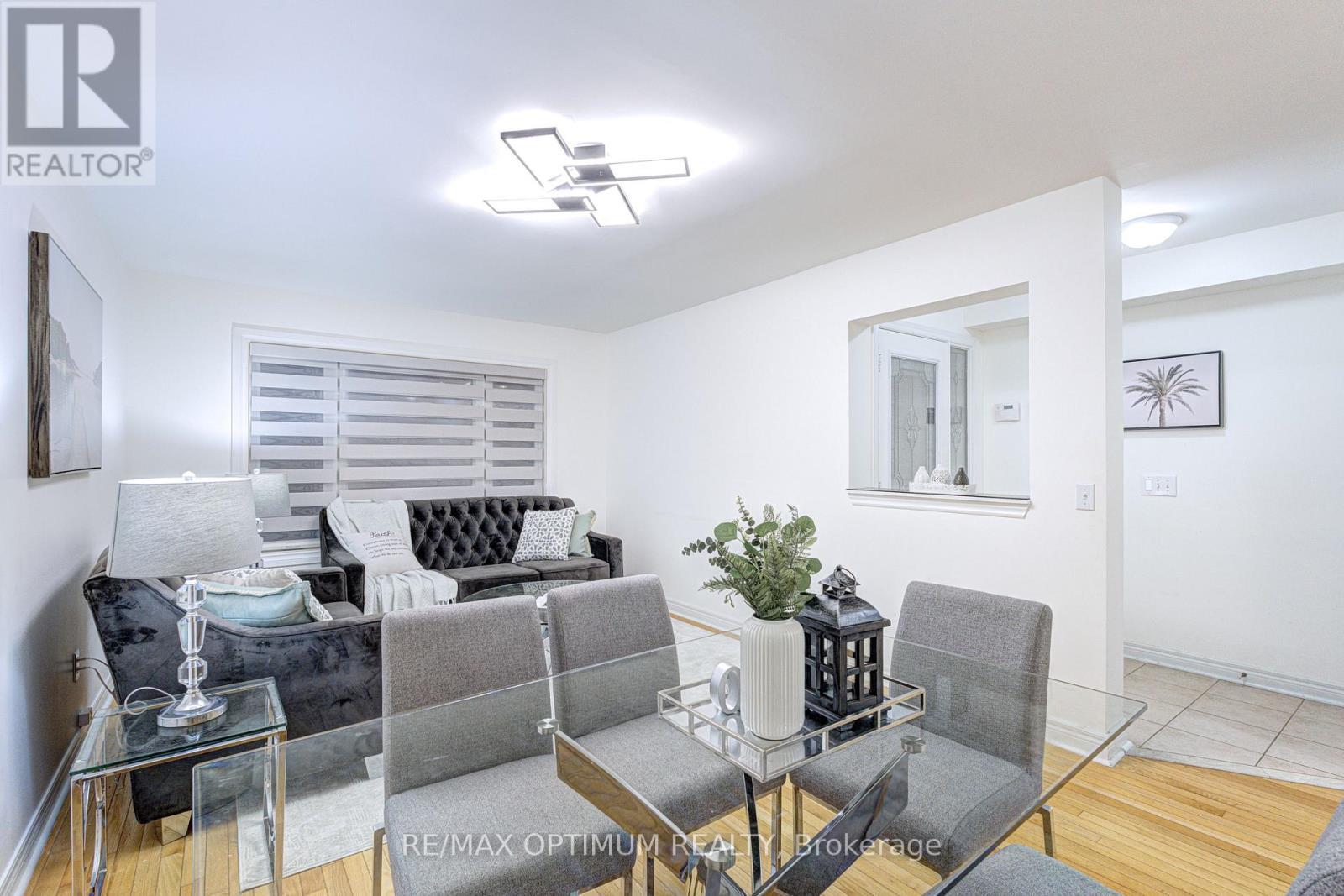 1829 Samuelson Circle, Mississauga, ON