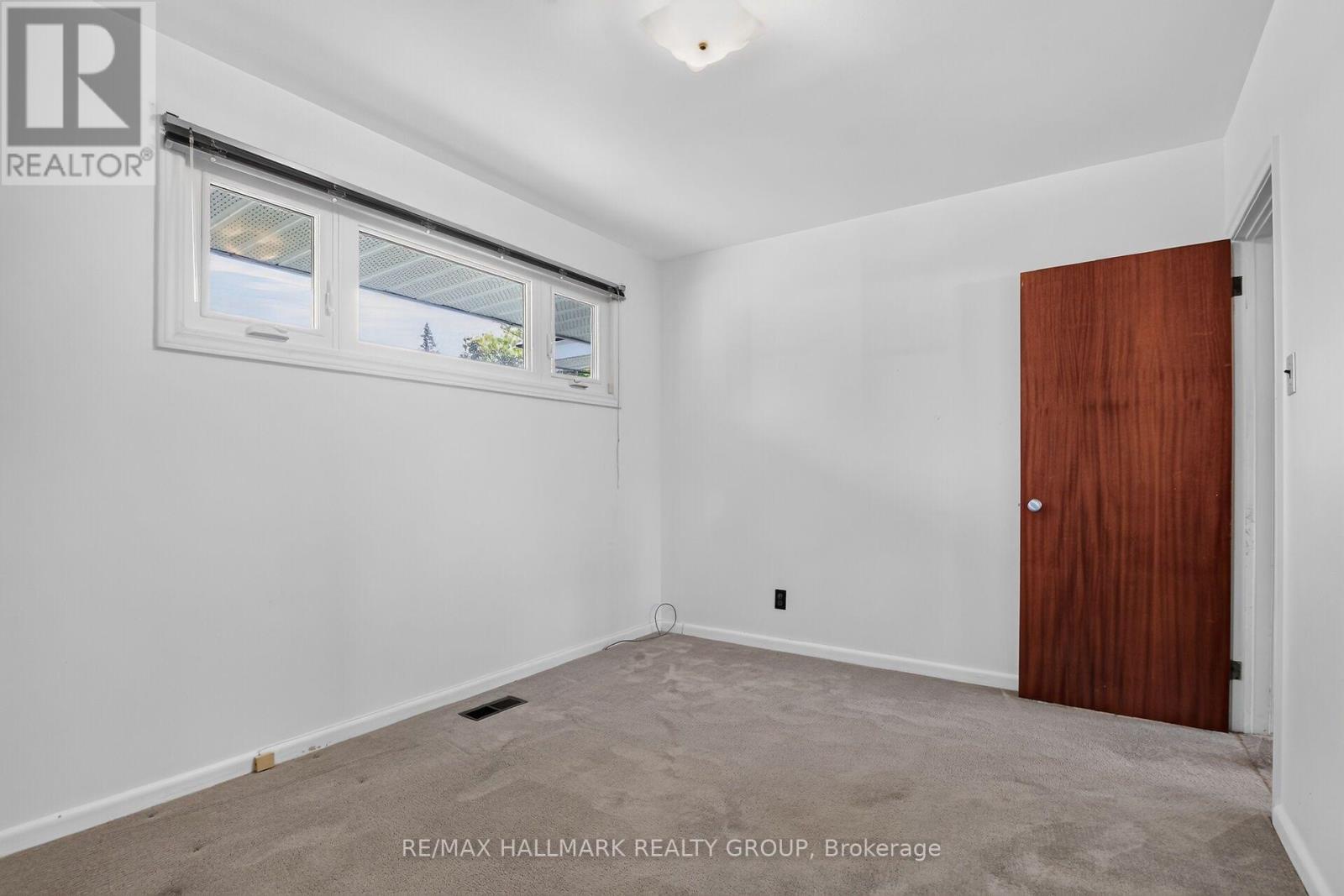 1130 Soderlind Street, Ottawa, ON