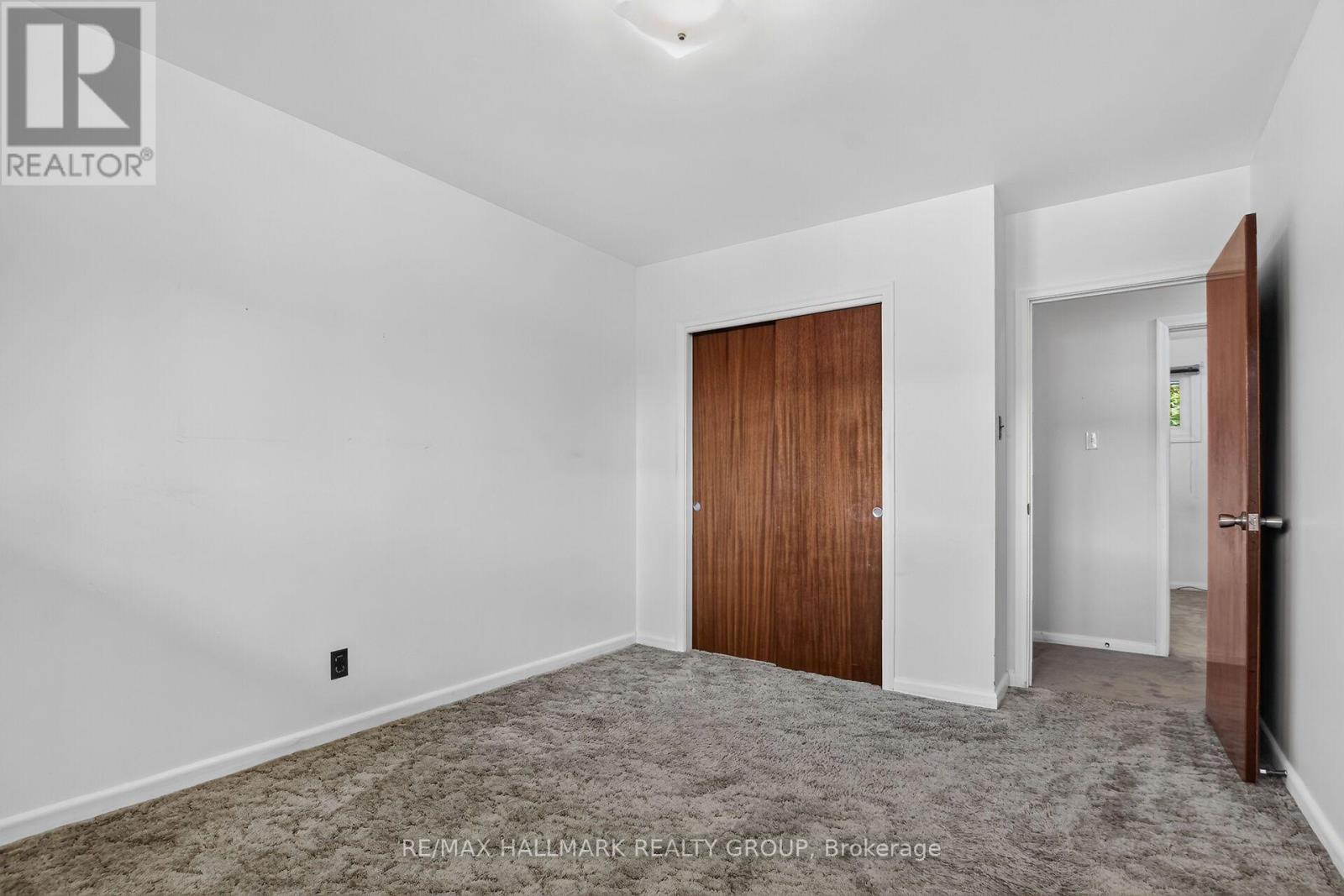 1130 Soderlind Street, Ottawa, ON