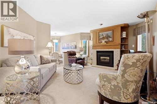 18 Greencrest Bay, Regina, SK 