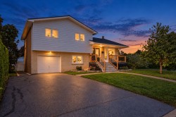 275 Rue Bernard Châteauguay, QC J6K 3Y6