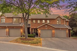 2-14 Huntingwood Avenue Hamilton, ON L9H 6X3