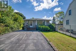 4166 CHIPPAWA PARKWAY Niagara Falls (Chippawa), ON L2G 6E5