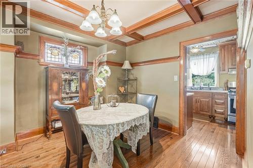 33 Tuxedo Avenue S, Hamilton, ON 