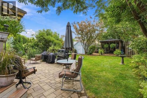 33 Tuxedo Avenue S, Hamilton, ON 