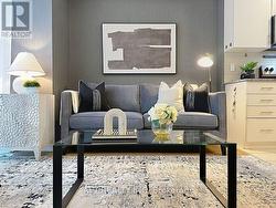 35 - 26 FIELDWAY ROAD Toronto, ON M8Z 0E3