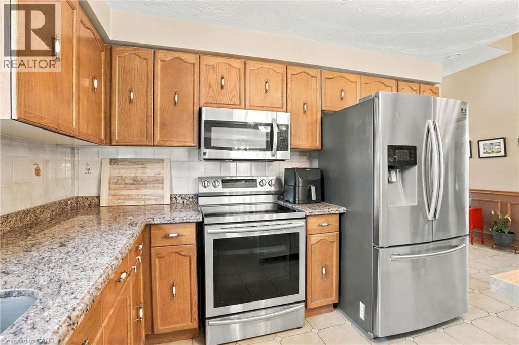 42 Lasila Court, Hamilton, ON