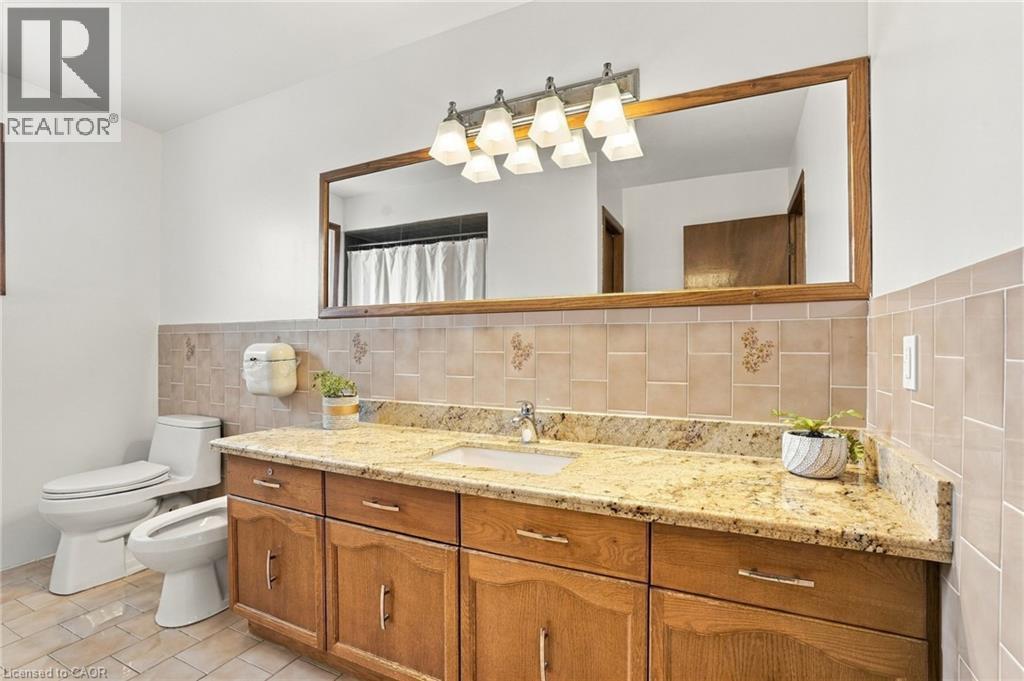42 Lasila Court, Hamilton, ON