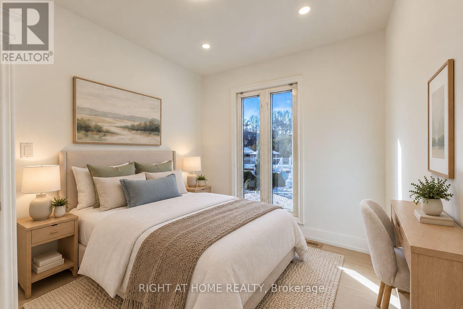 1480 Kenmuir Avenue, Mississauga, ON