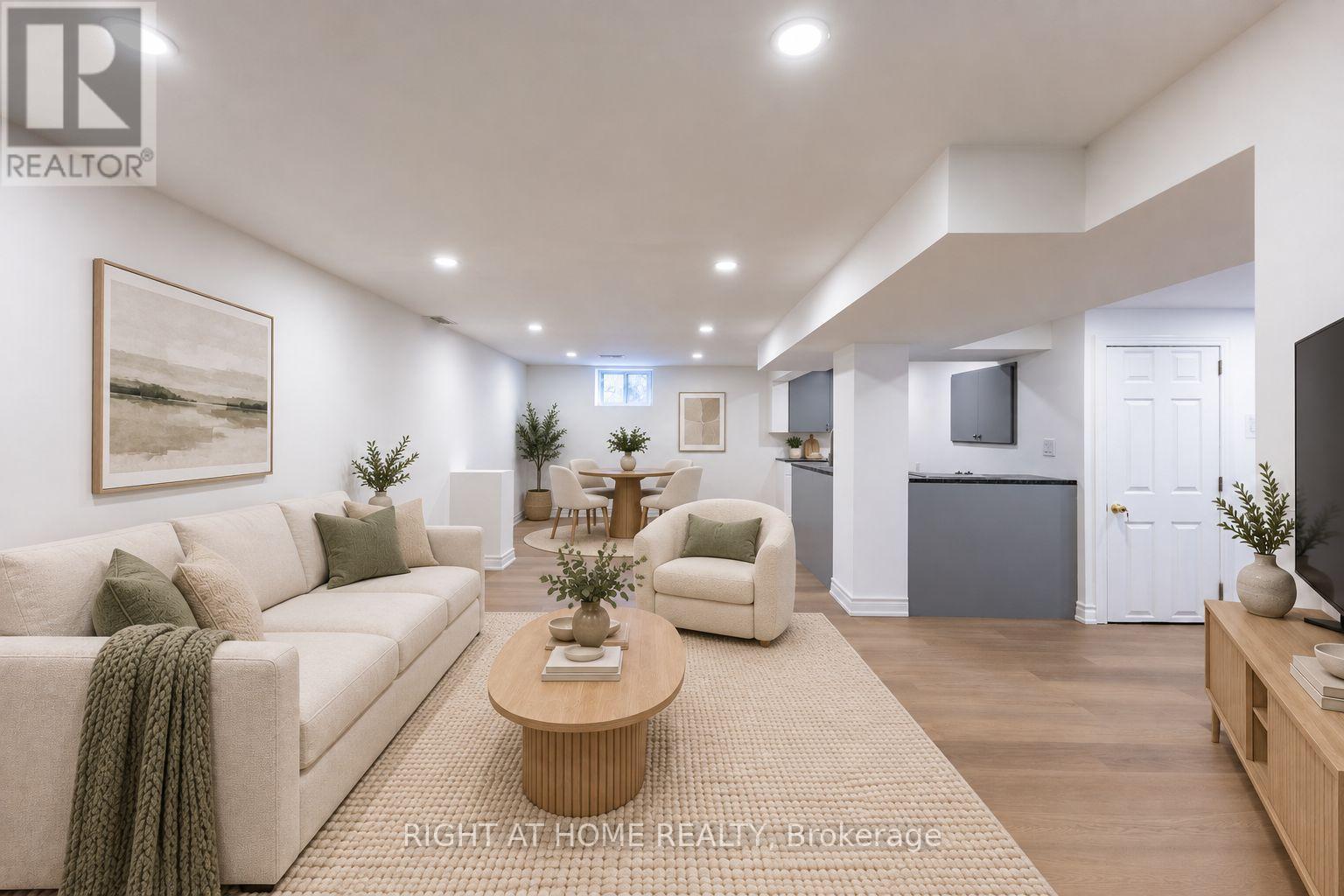 1480 Kenmuir Avenue, Mississauga, ON