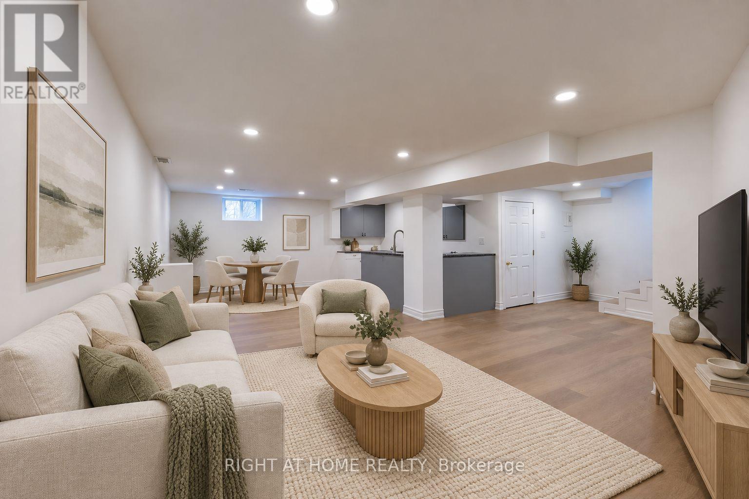 1480 Kenmuir Avenue, Mississauga, ON