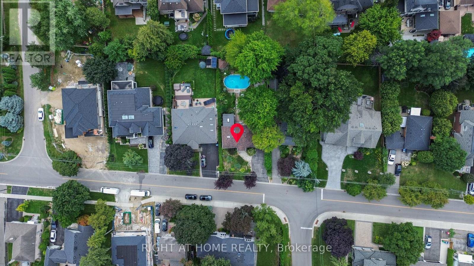 1480 Kenmuir Avenue, Mississauga, ON