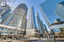 2711 - 10 YORK STREET Toronto, ON M5J 0E1