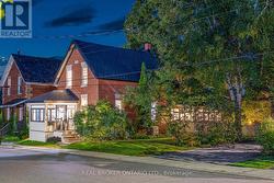 74 HERRIOTT STREET Carleton Place, ON K7C 2A7