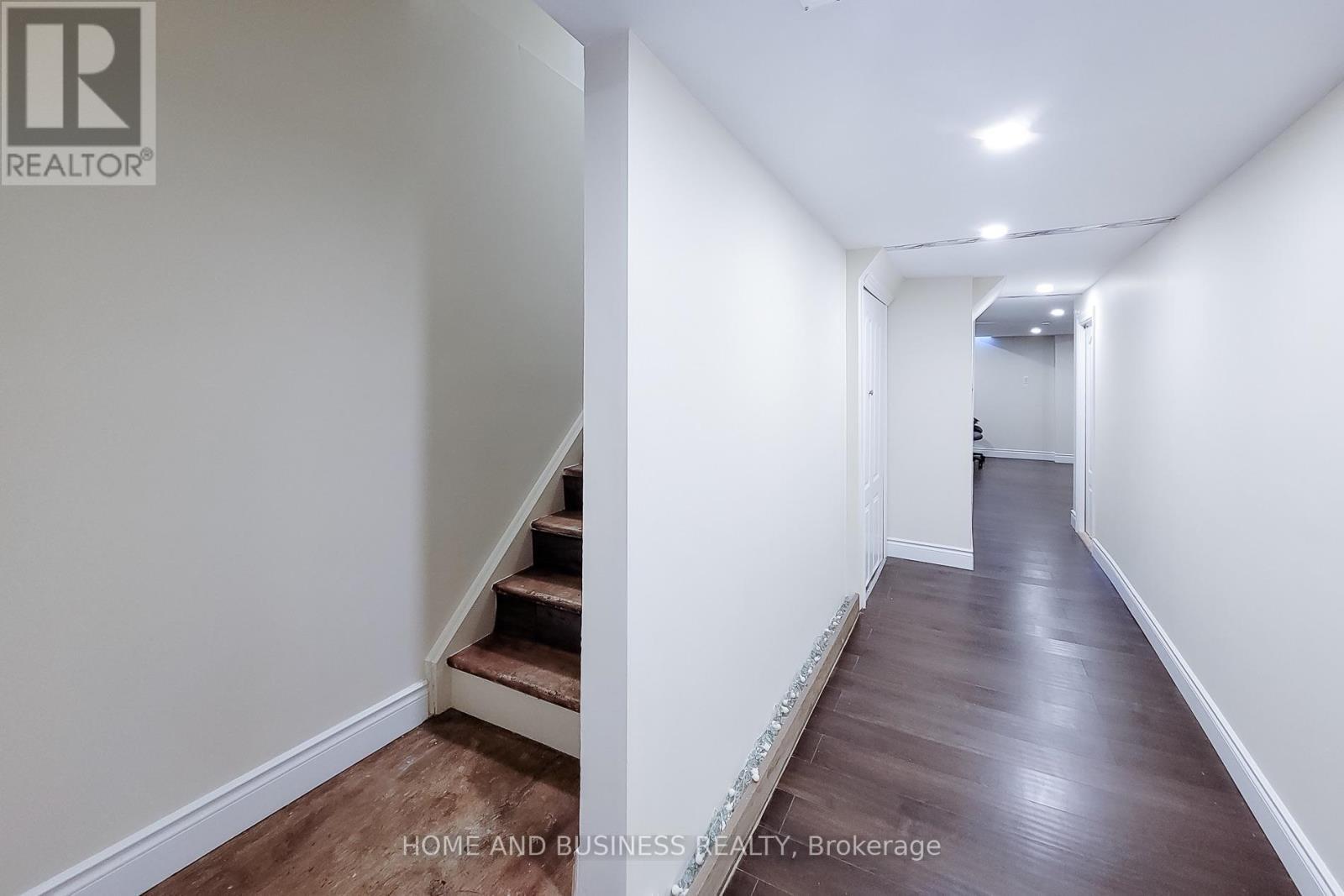 5532 Meadowcrest Avenue, Mississauga, ON