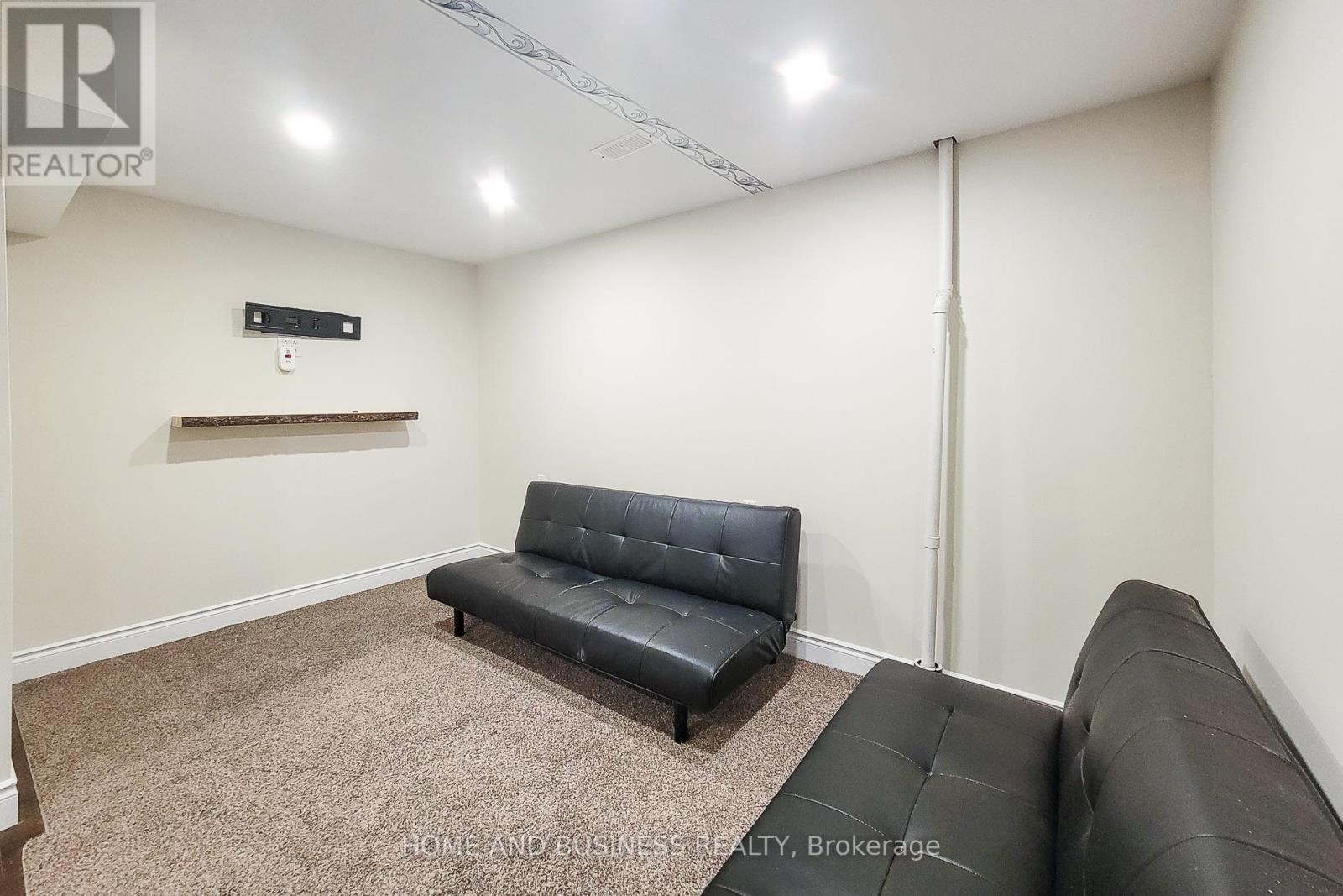 5532 Meadowcrest Avenue, Mississauga, ON