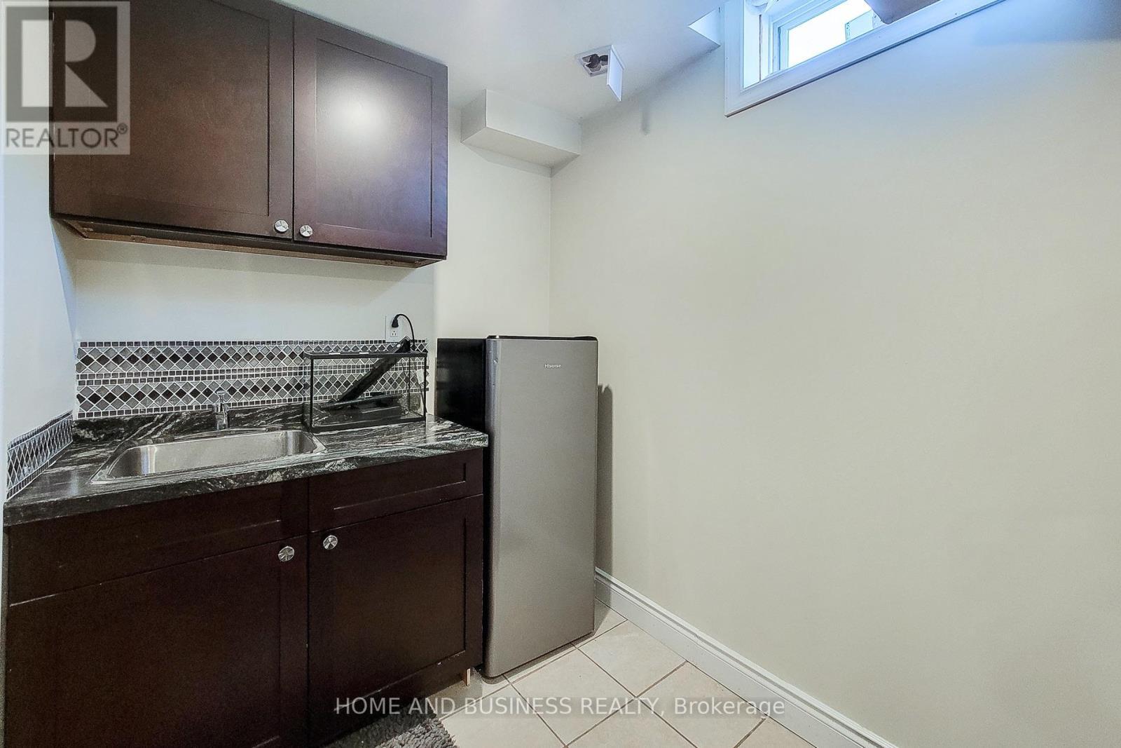 5532 Meadowcrest Avenue, Mississauga, ON