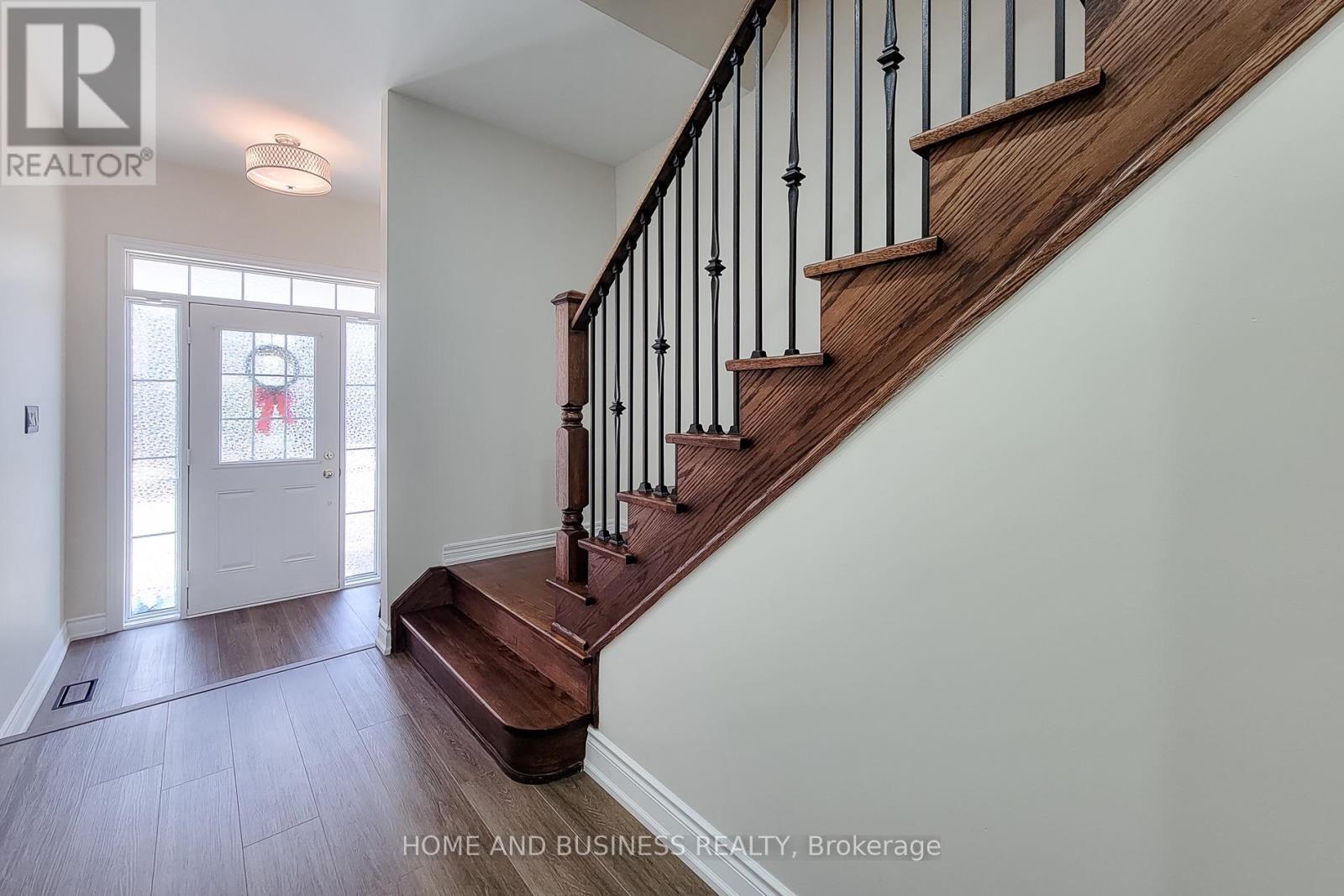 5532 Meadowcrest Avenue, Mississauga, ON