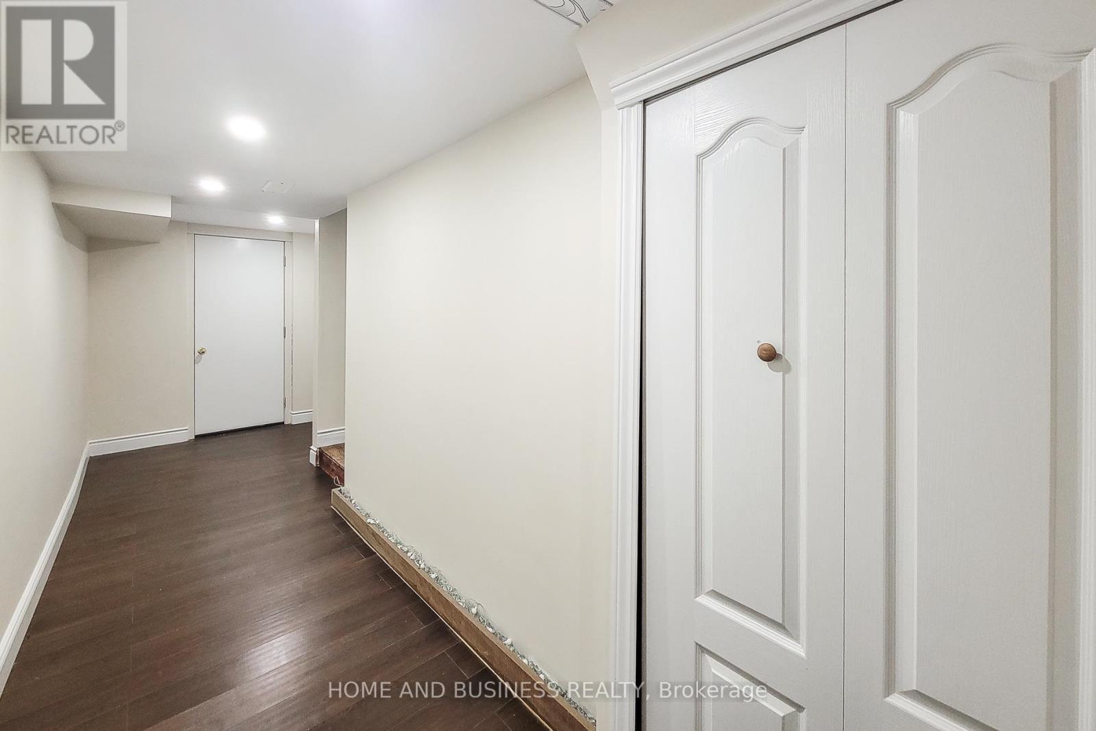 5532 Meadowcrest Avenue, Mississauga, ON