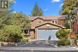 331 FAIRMONT AVENUE Ottawa, ON K1Y 1Y6