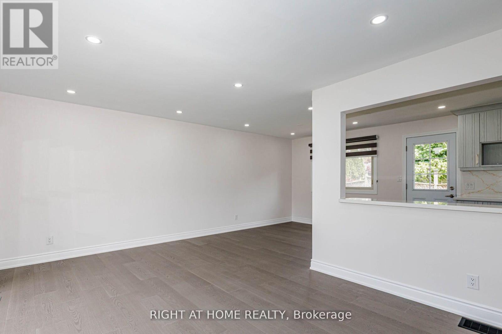 5154 New Street, Burlington, ON