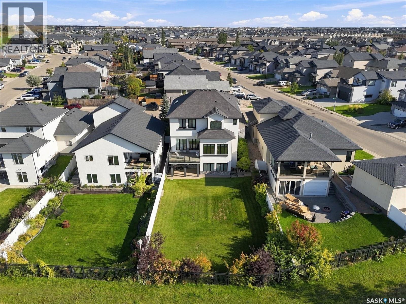 323 Hastings Lane, Saskatoon, SK