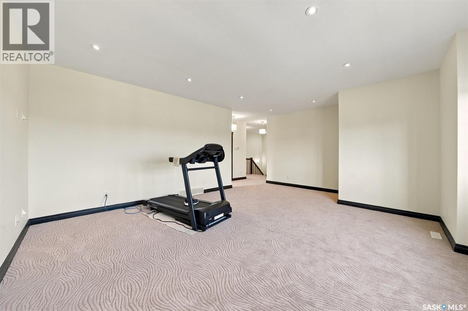 323 Hastings Lane, Saskatoon, SK
