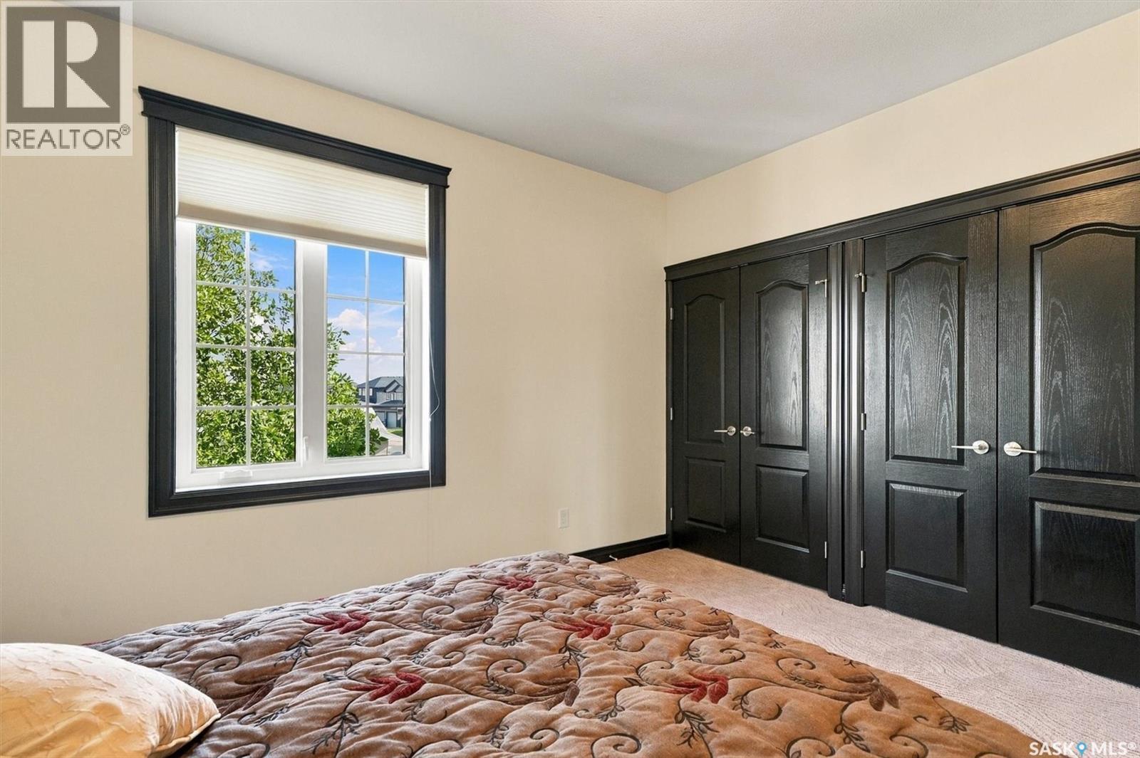 323 Hastings Lane, Saskatoon, SK