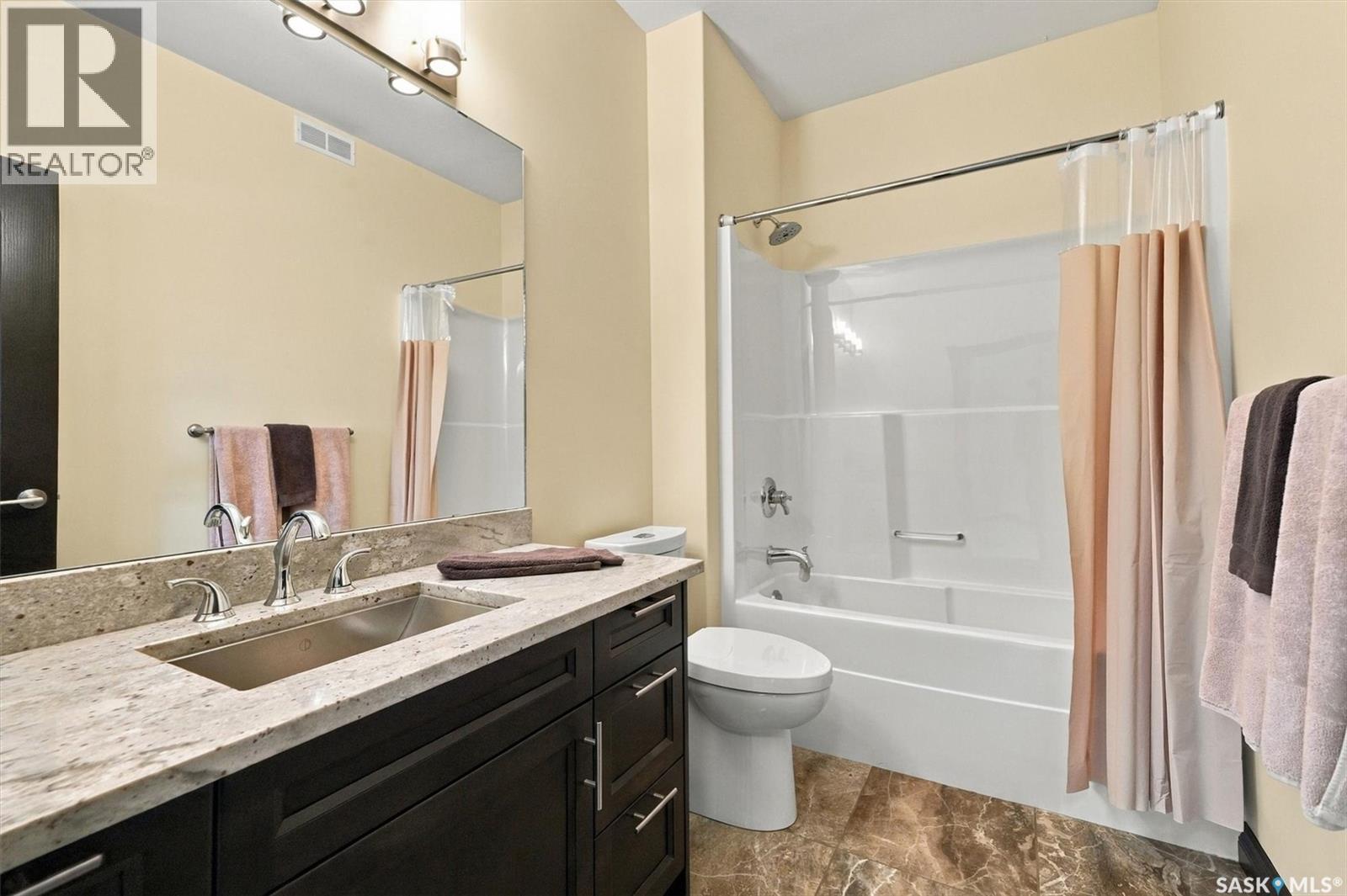 323 Hastings Lane, Saskatoon, SK
