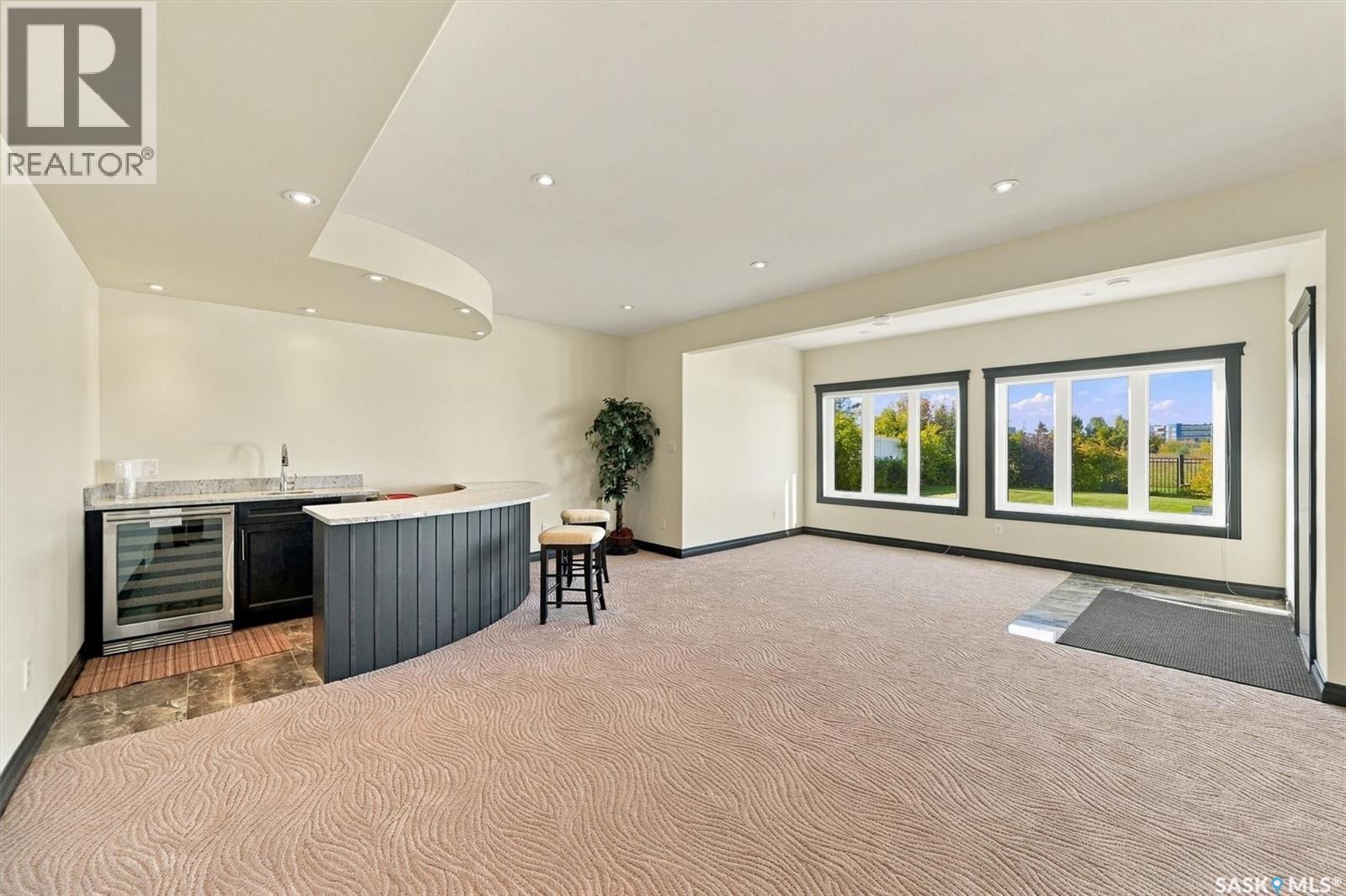 323 Hastings Lane, Saskatoon, SK
