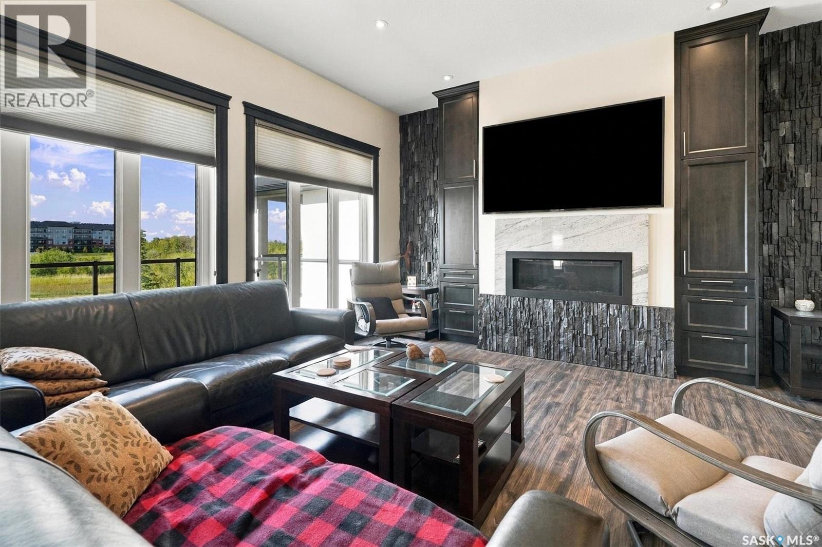 323 Hastings Lane, Saskatoon, SK