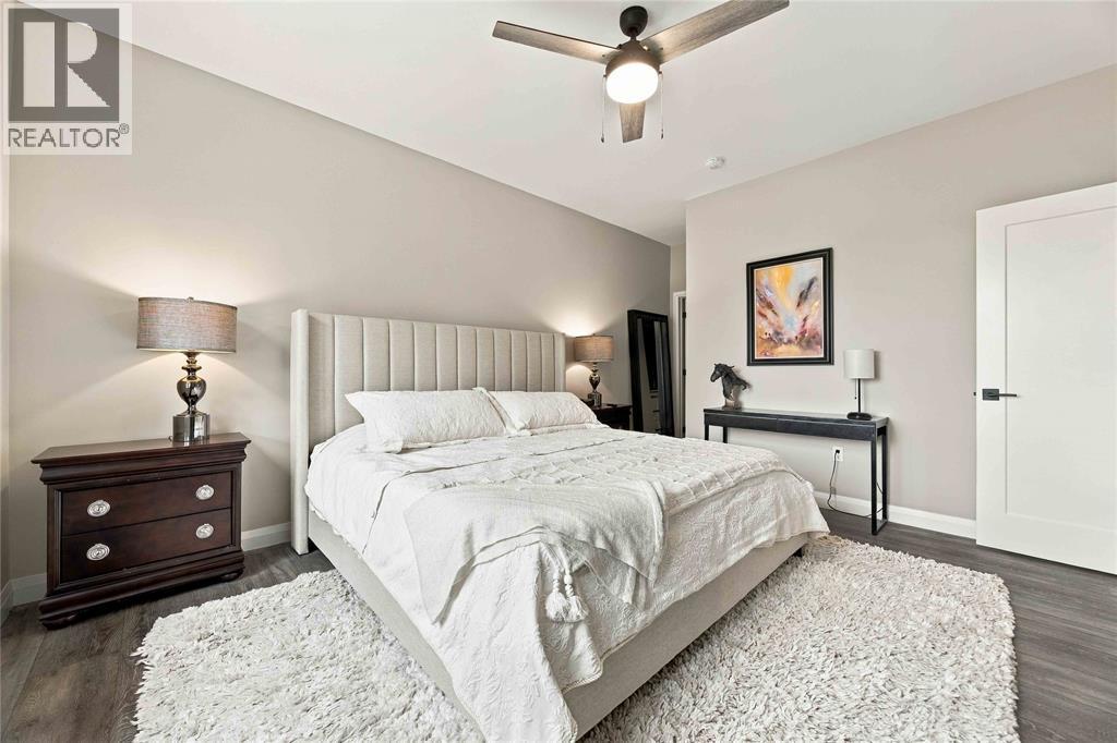 483 Kip Lane, Plympton-Wyoming, ON