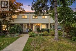 199 YORK Road Unit# 9  Dundas, ON L9H 1M9