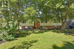 1 QUEEN ANNE CIRCLE London North (North M), ON N6H 4B6