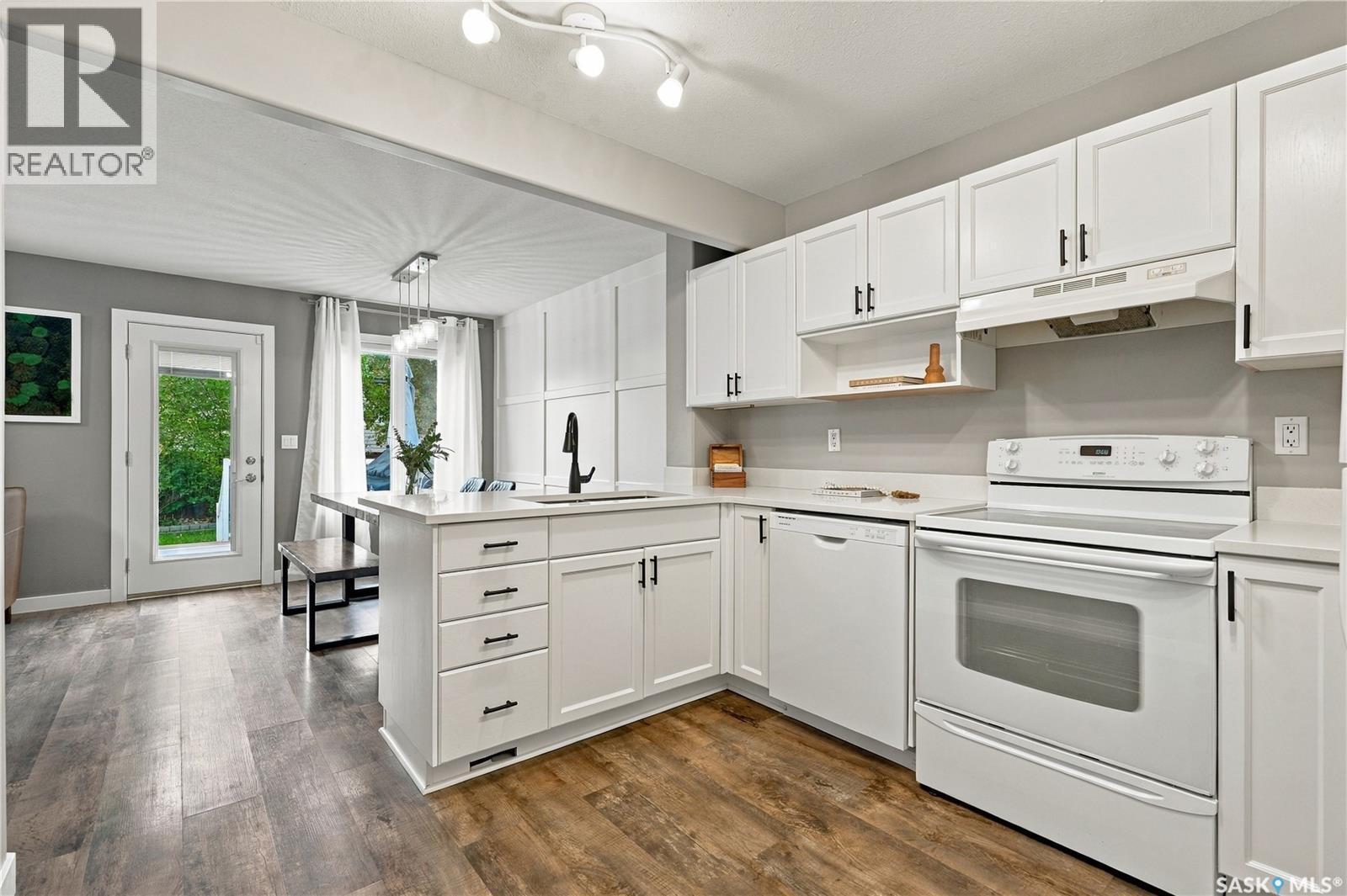106 Sears Cove, Saskatoon, SK