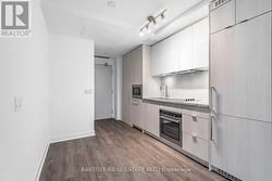 518 - 115 BLUE JAYS WAY Toronto, ON M5V 0N4