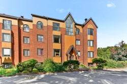 5 Rue St-Léandre Saint-Jérôme, QC J7Z 2S3
