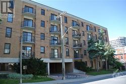 509 - 50 BURNSIDE AVENUE Ottawa, ON K1Y 2M2