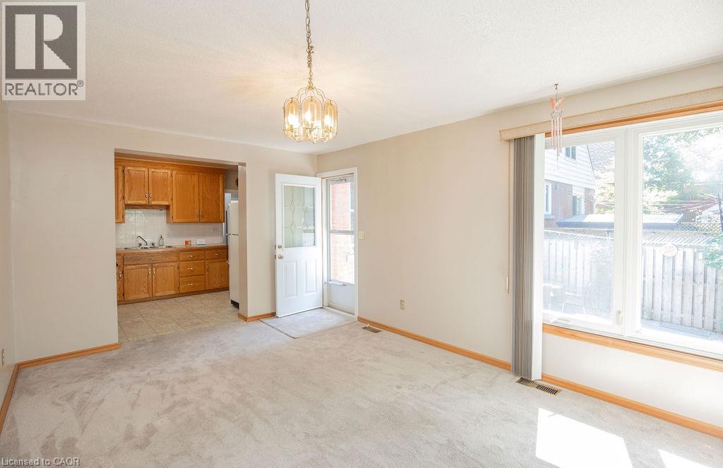 296 East 21St Street, Hamilton, ON