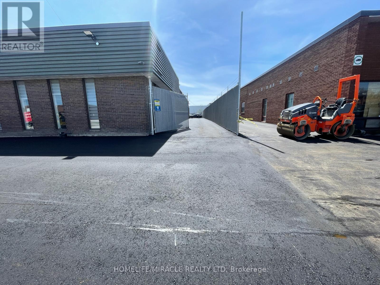 5270 Creekbank Road, Mississauga, ON
