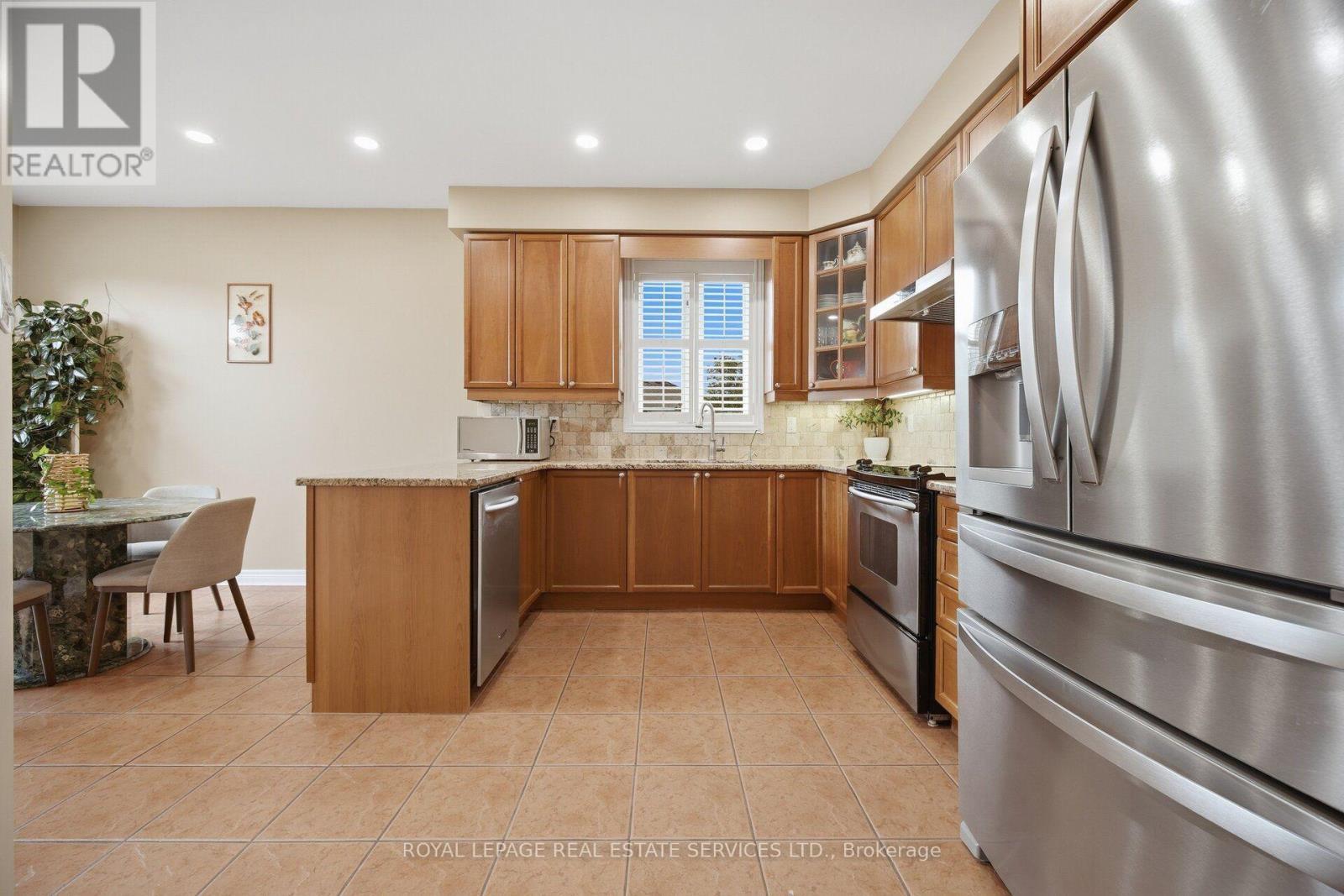 3057 Portree Crescent, Oakville, ON